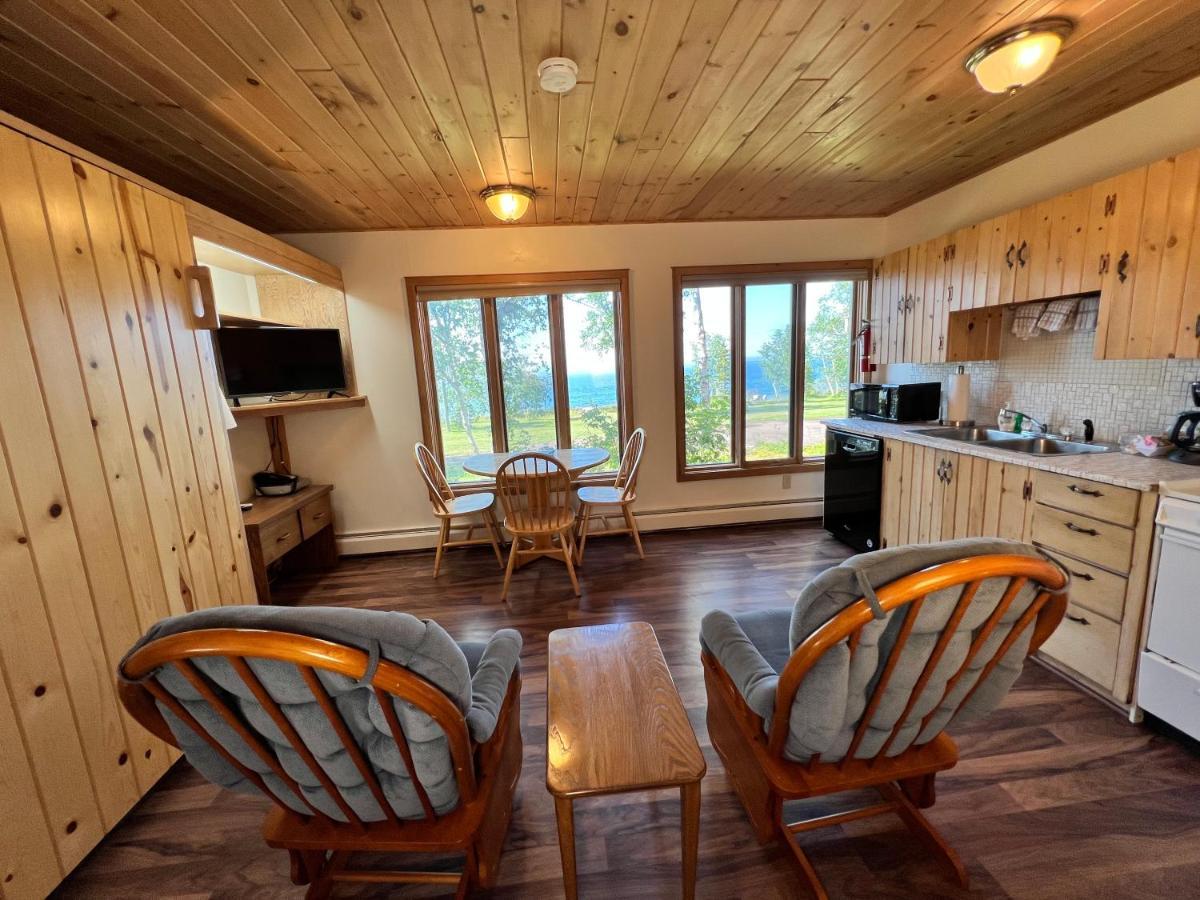 Thomsonite Inn On Lake Superior Grand Marais Exterior foto
